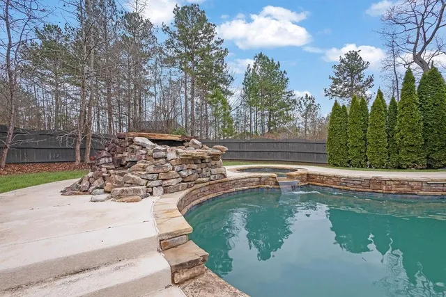 $890,000 | Undisclosed Address, Locust Grove, GA 30248