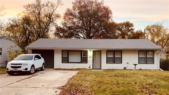 $185,000 | 7714 East 110th Street, Kansas City, MO 64134
