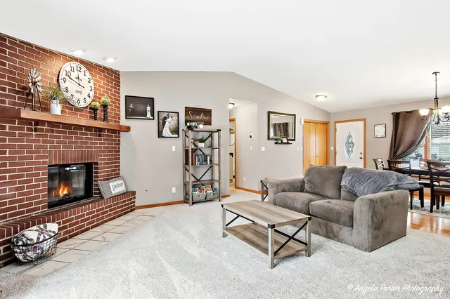 $329,000 | 8413 Ramble Road, Wonder Lake, IL 60097