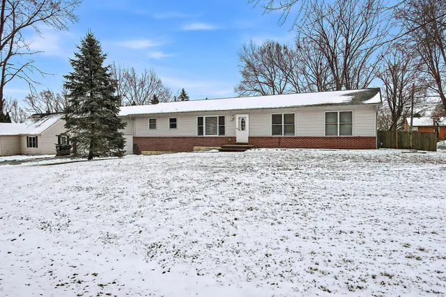 $329,000 | 8413 Ramble Road, Wonder Lake, IL 60097