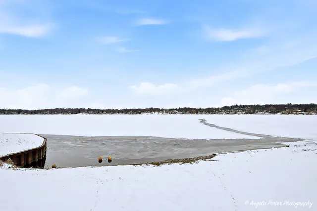 $329,000 | 8413 Ramble Road, Wonder Lake, IL 60097