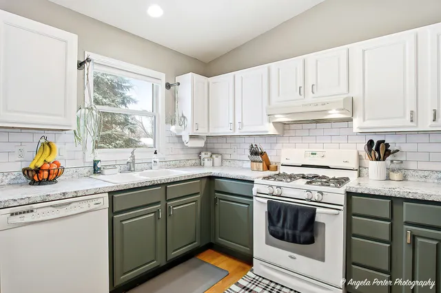 $329,000 | 8413 Ramble Road, Wonder Lake, IL 60097