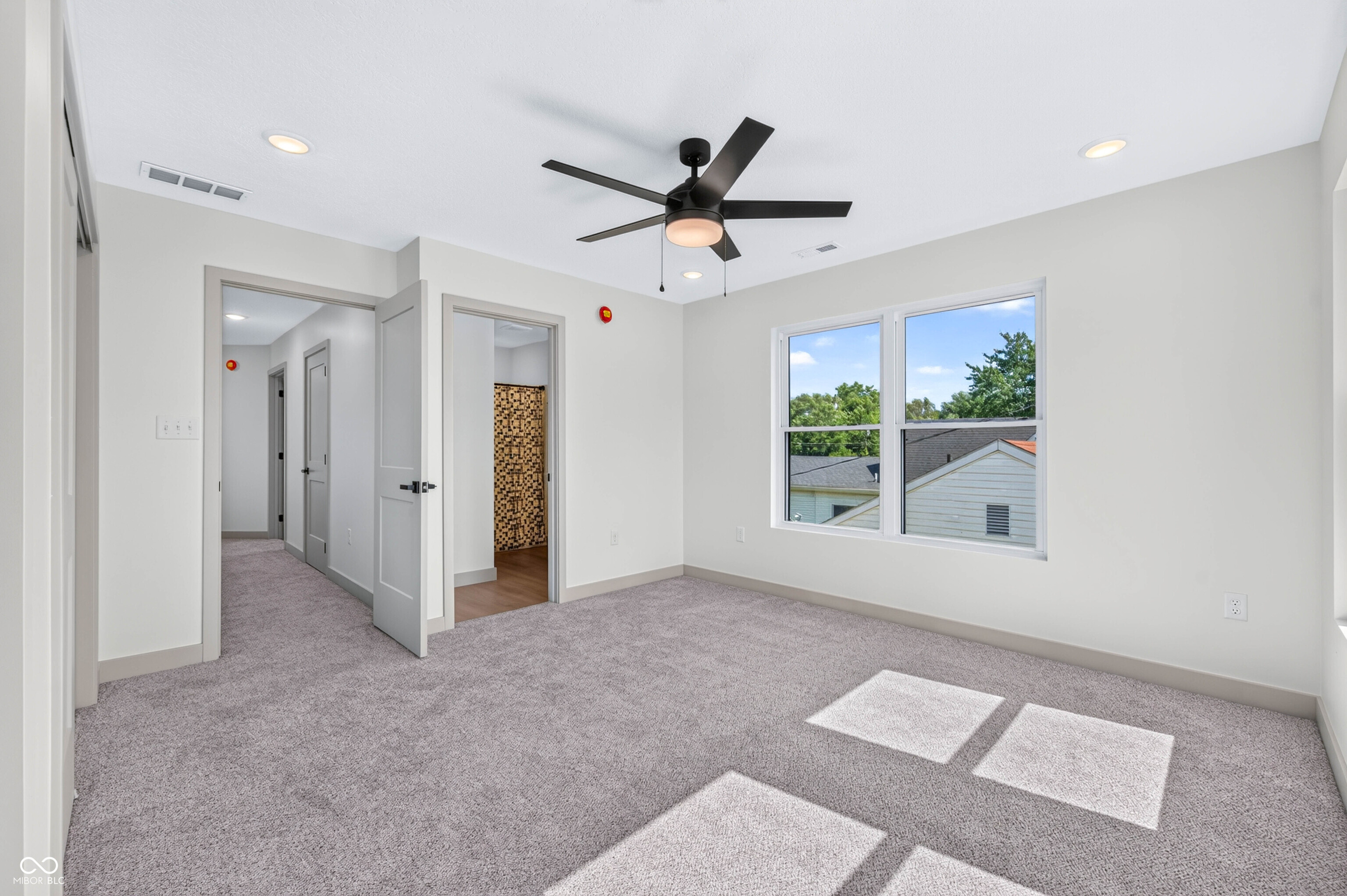 45 South Beatty Street Columbus, IN 47201 - Photo 52 of 70
