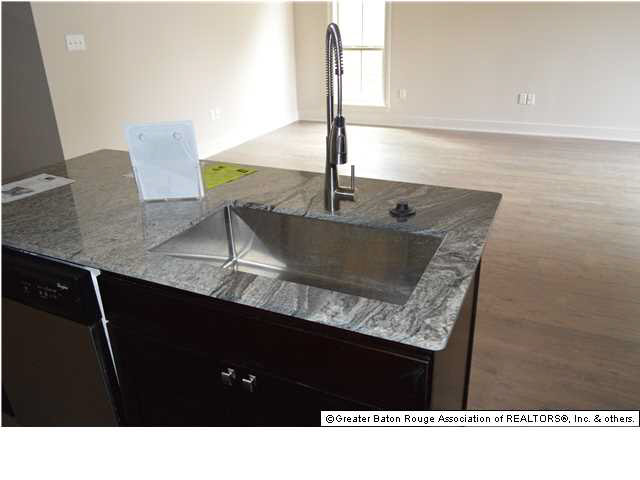 7846 Valencia Court Baton Rouge, LA 70820 - Photo 7 of 9 Gallery Image 7