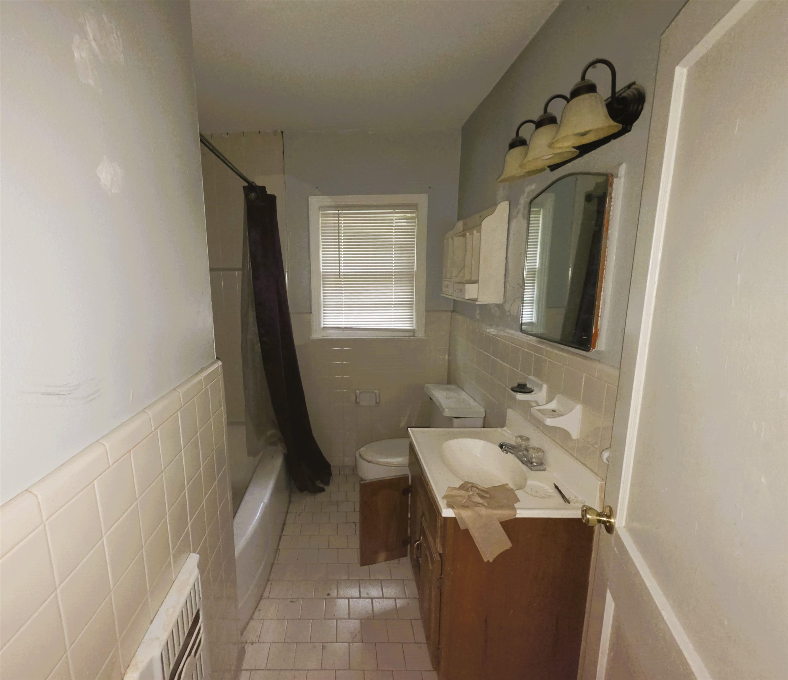 6751 Navy Road Millington, TN 38053 - Photo 8 of 14 a utility room with dryer and washer