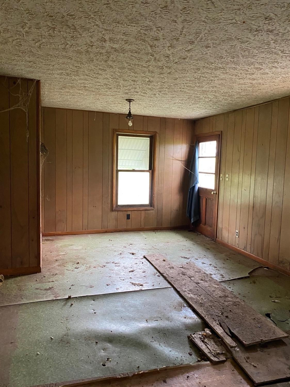 5213 Moorefield Road Carlisle, KY 40311 - Photo 18 of 32 Photo 18