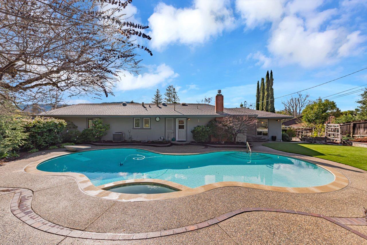 252 Montclair Road Los Gatos, CA 95032 - Photo 54 of 64 Gallery Image 54