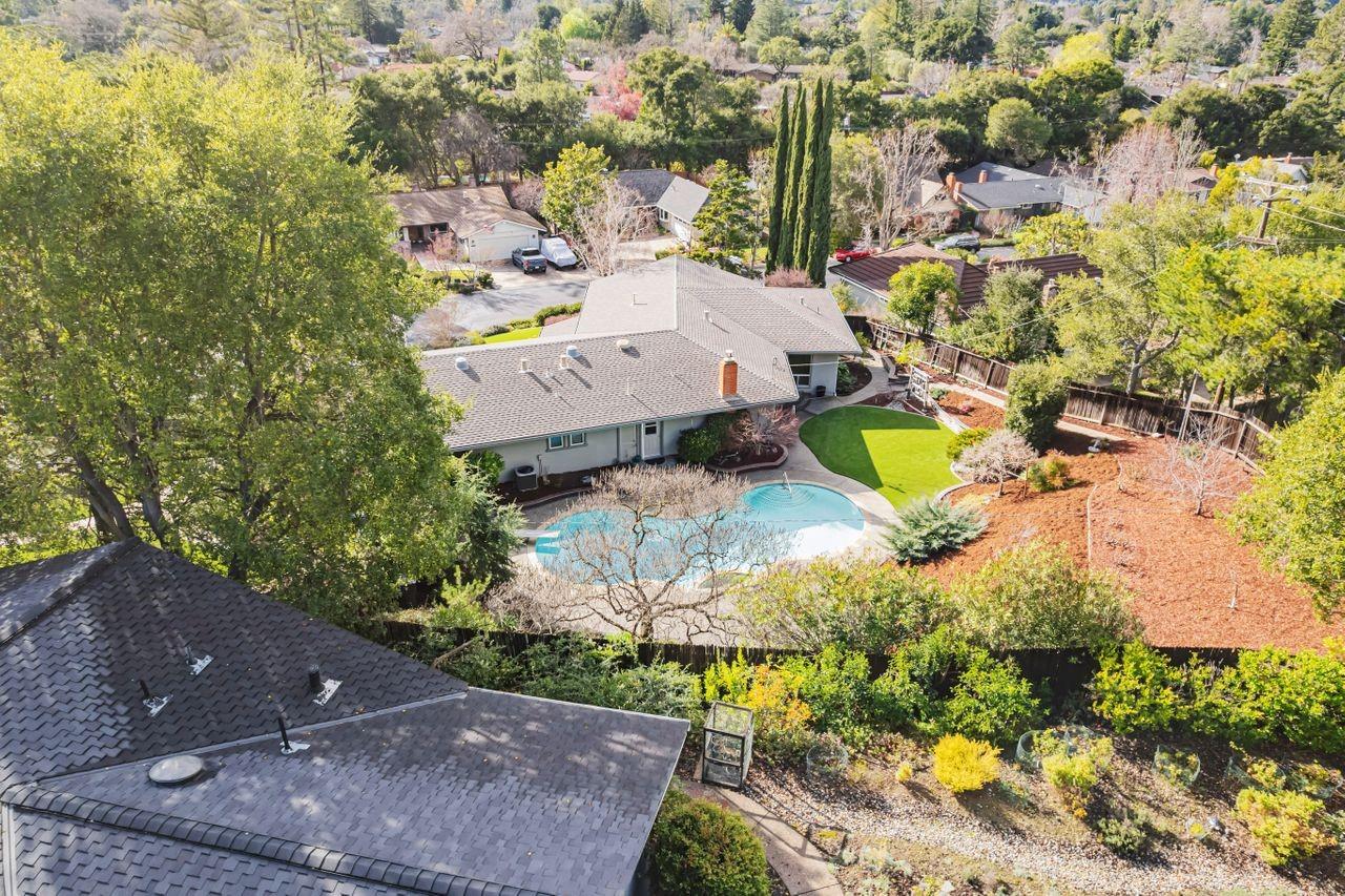 252 Montclair Road Los Gatos, CA 95032 - Photo 59 of 64 Gallery Image 59
