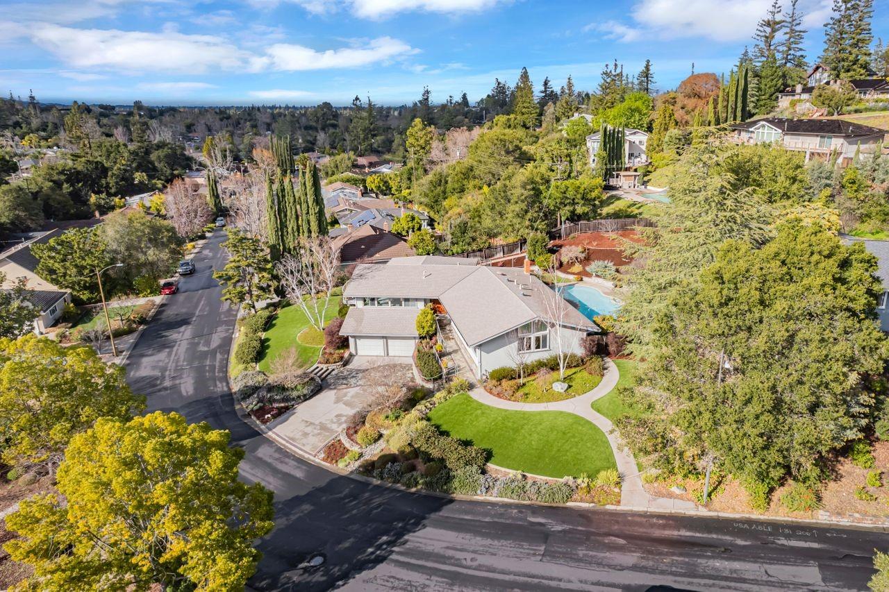 252 Montclair Road Los Gatos, CA 95032 - Photo 63 of 64 Gallery Image 63