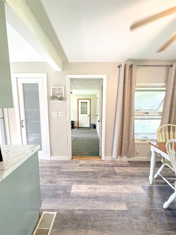 4327 North Gale Road Davison, MI 48423 - Photo 8 of 40