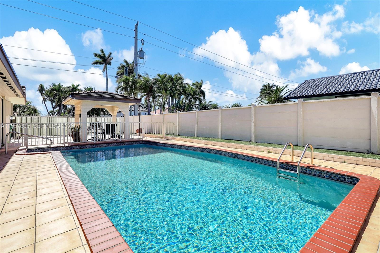 1992 Southwest 139th Court Miami, FL 33175 - Photo 7 of 26