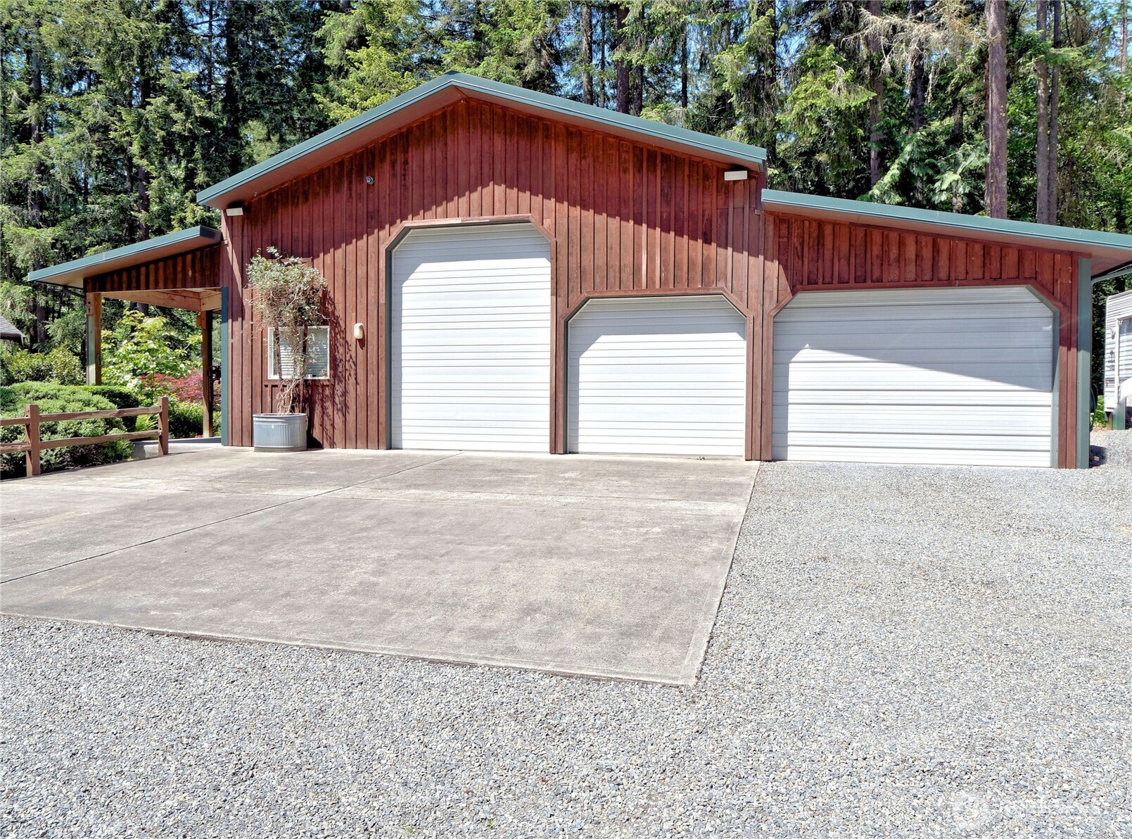 16931 Cedar Grove Road Southeast Maple Valley, WA 98038 - Photo 6 of 39