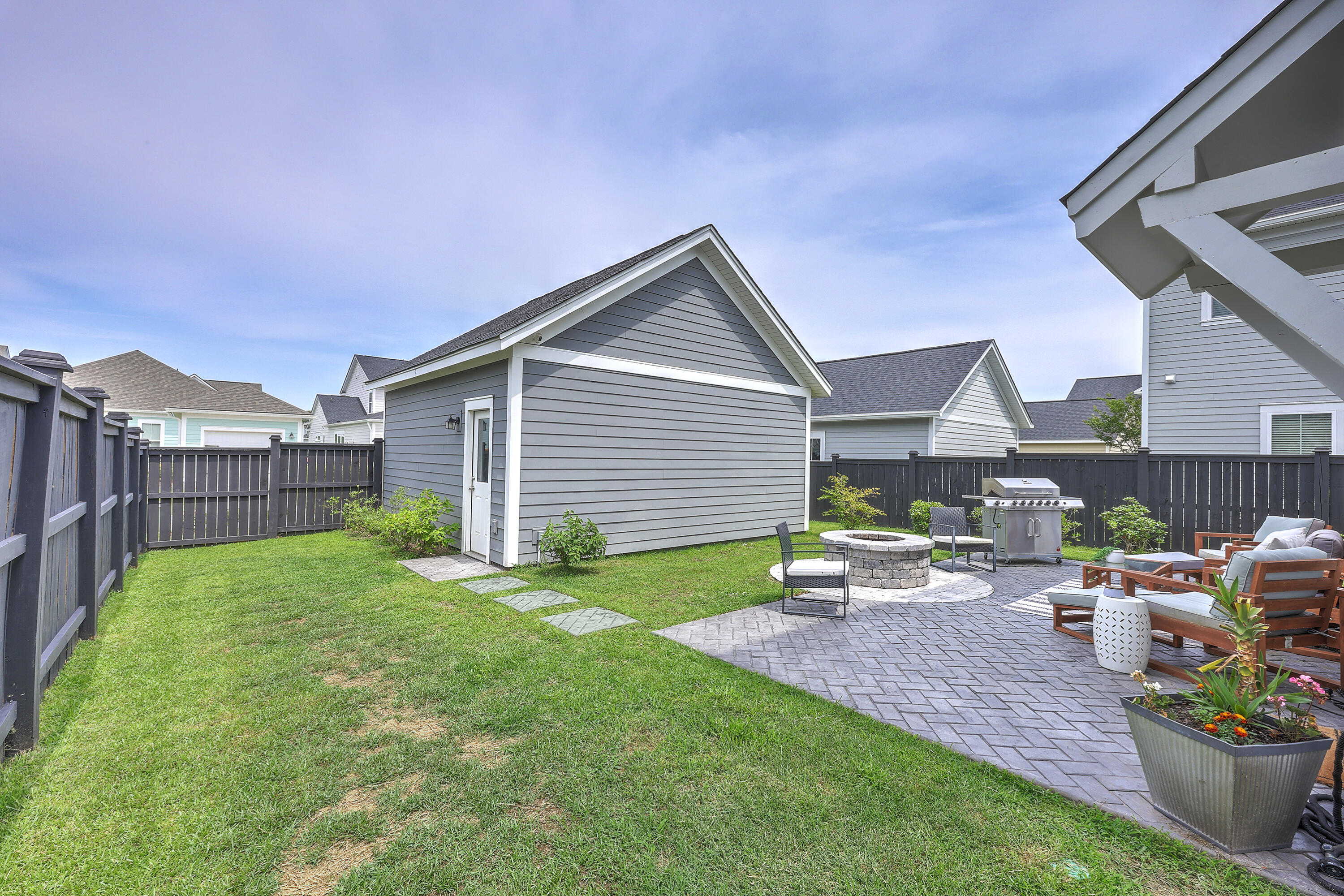 408 Gray Bark Road Summerville, SC 29486 - Photo 36 of 52 ZYN_5193_4_5_6_7_8_9