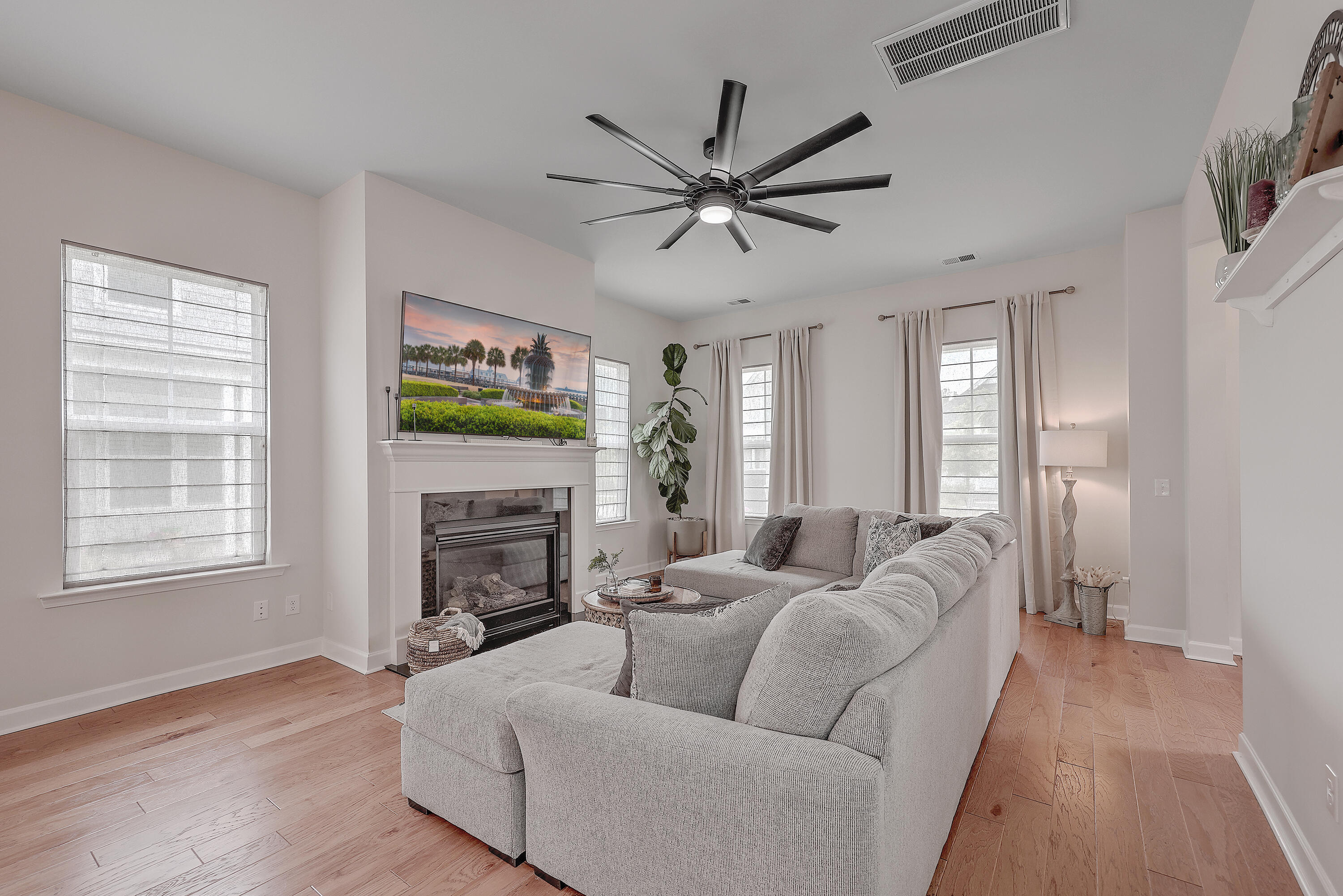 408 Gray Bark Road Summerville, SC 29486 - Photo 9 of 52 ZYN_4983_4_5_6_7_8_9