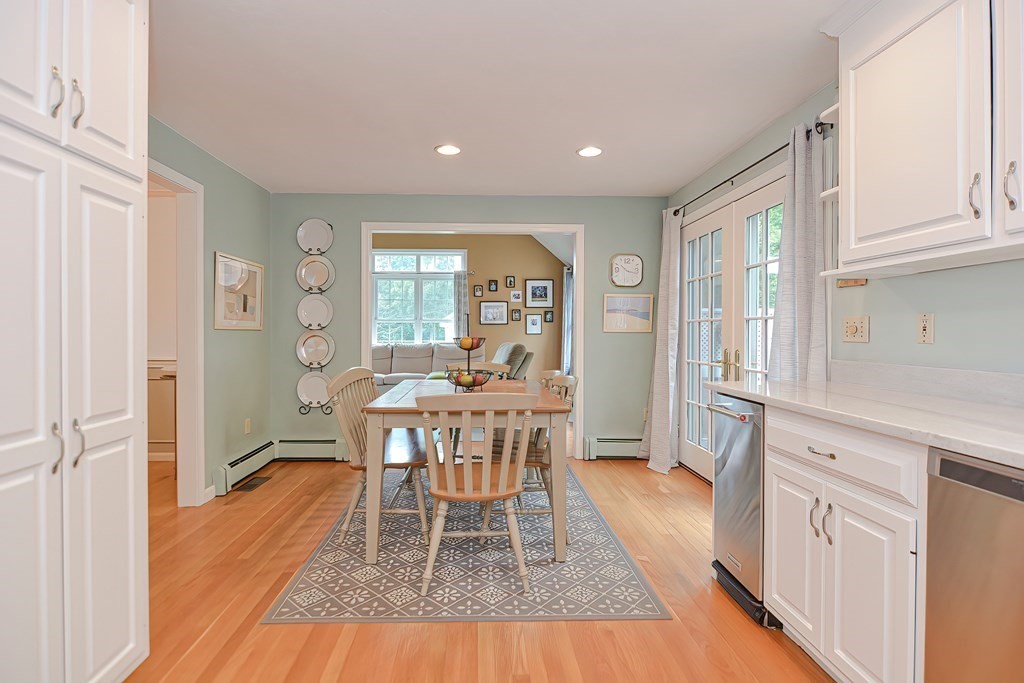 5 King Philip Road Franklin, MA 02038 - Photo 11 of 37 Gallery Image 11