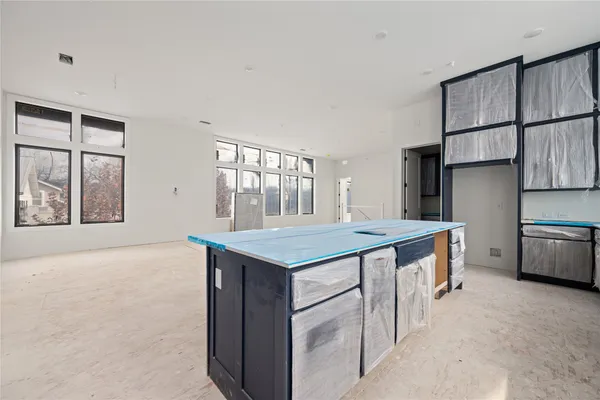 $2,150,000 | 1406 West 9th Street, Unit 802, Austin, TX 78703