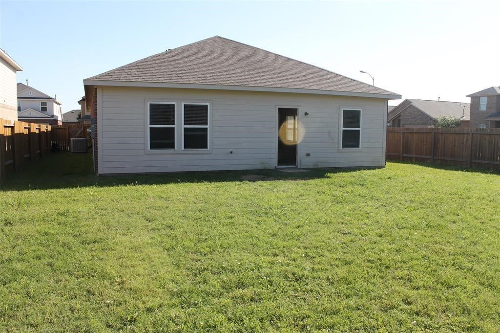17822 Riata Canyon Court Cypress, TX 77433 - Photo 3 of 8