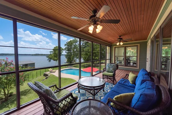 $1,499,900 | 150 Cr 2938 Street North, Pittsburg, TX 75686