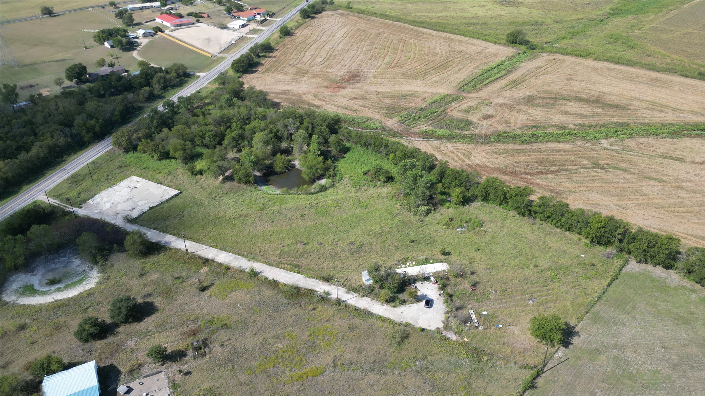 1012 East Fm 93 Road Temple, TX 76502 - Photo 9 of 40