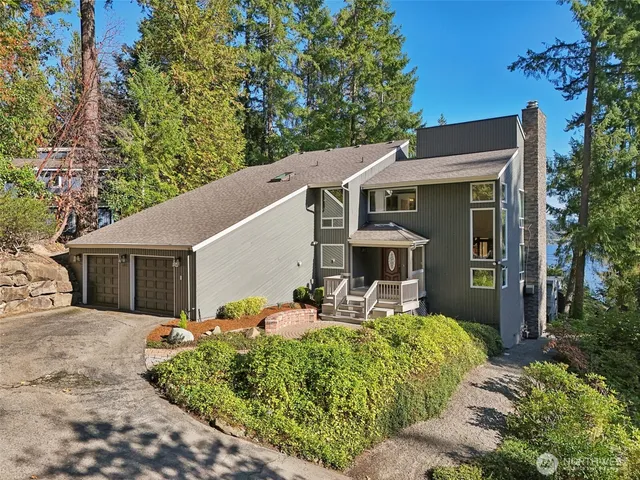 $2,250,000 | 411 West Lake Sammamish Parkway Northeast, Bellevue, WA 98008