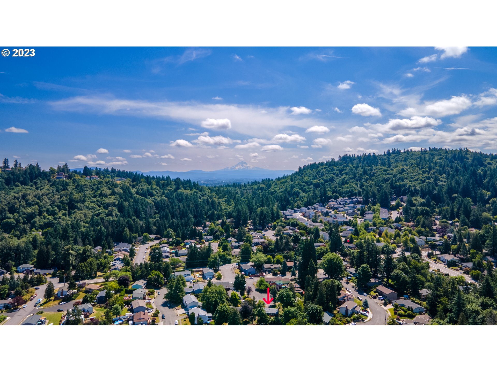 1757 Southwest 19th Court Gresham, OR 97080 - Photo 5 of 31 a view of a city