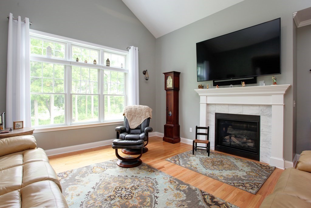 4 Pond View Terrace Wareham, MA 02576 - Photo 12 of 34