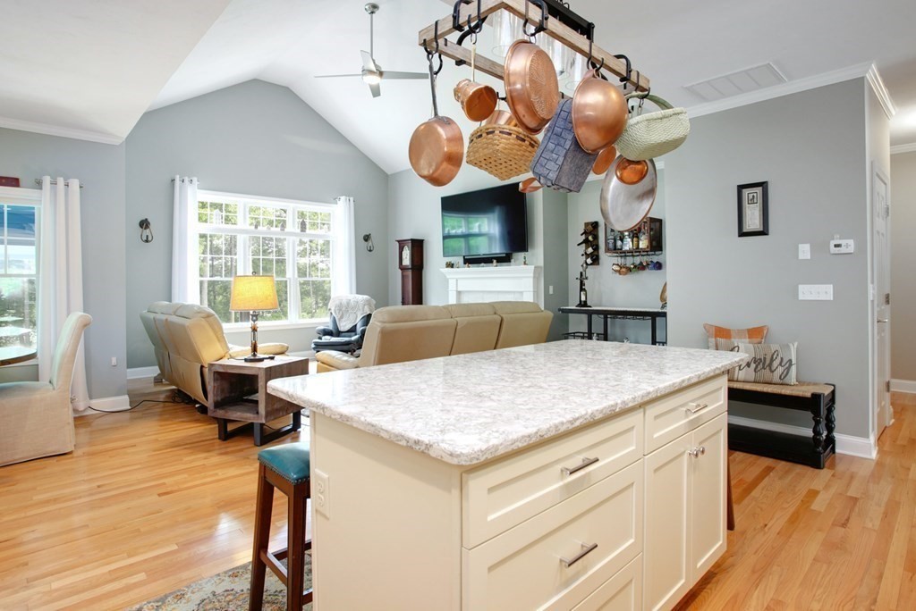 4 Pond View Terrace Wareham, MA 02576 - Photo 8 of 34