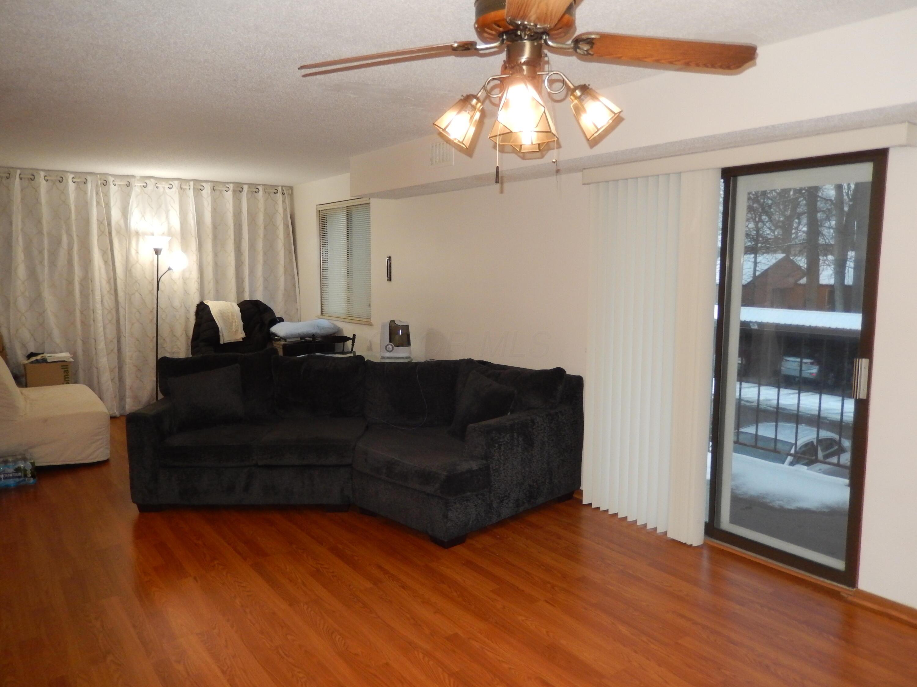 4143 Karl Road, Unit 215 Columbus, OH 43224 - Photo 5 of 13 DSCN9782