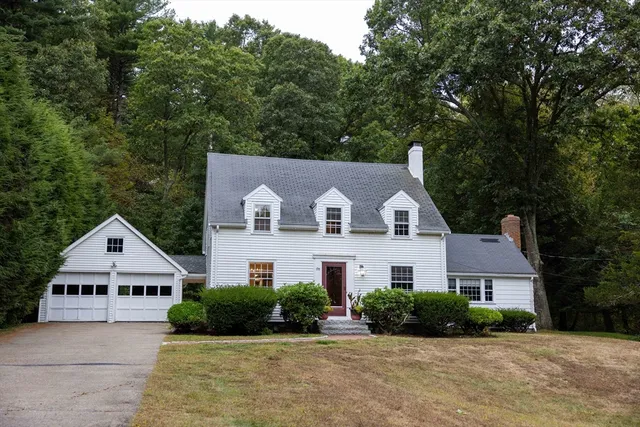 $4,600 | 195 Dover Road, Westwood, MA 02090