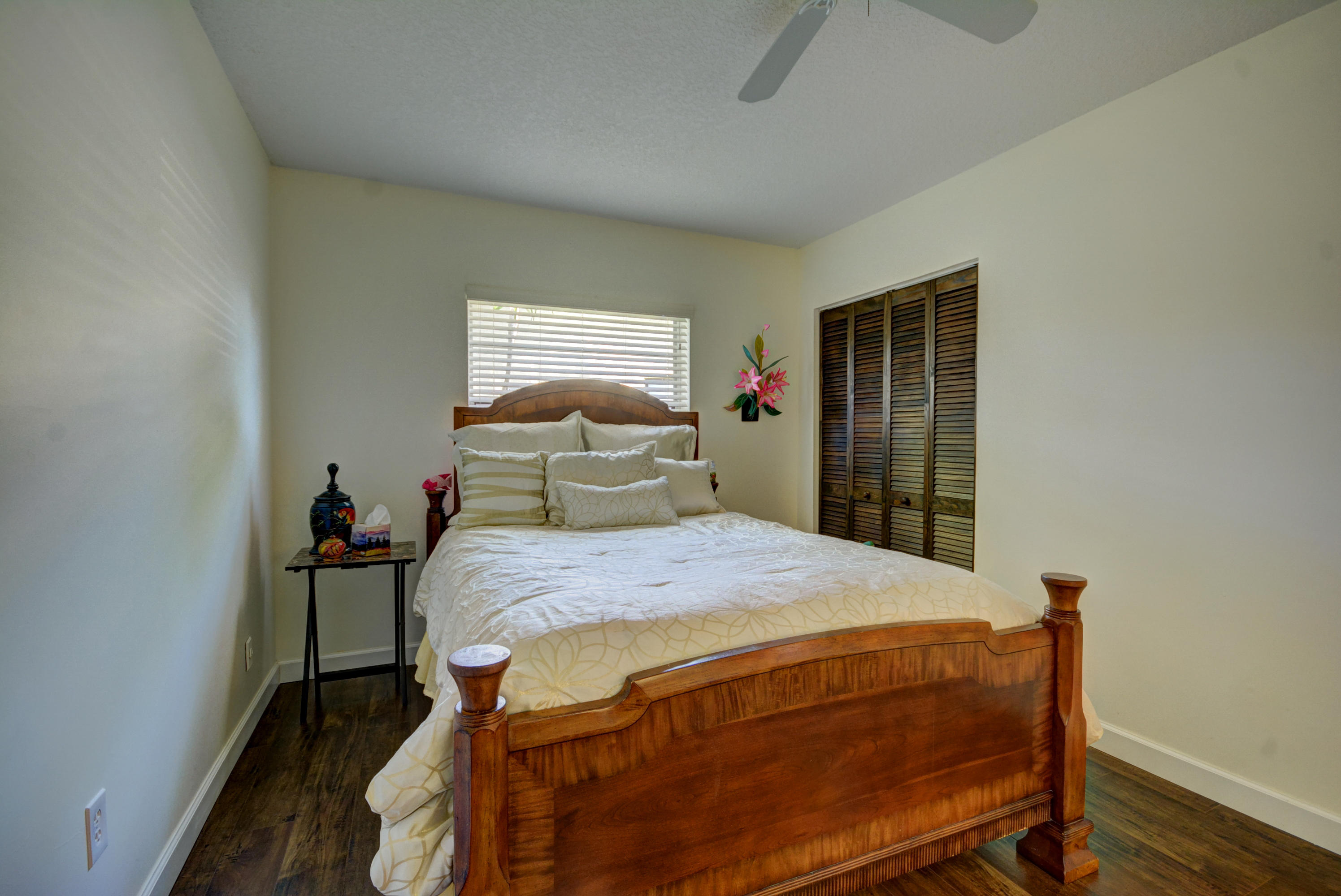 8948 Southwest 18th Road Boca Raton, FL 33433 - Photo 28 of 30 CG 8948 SW 18th Rd-27