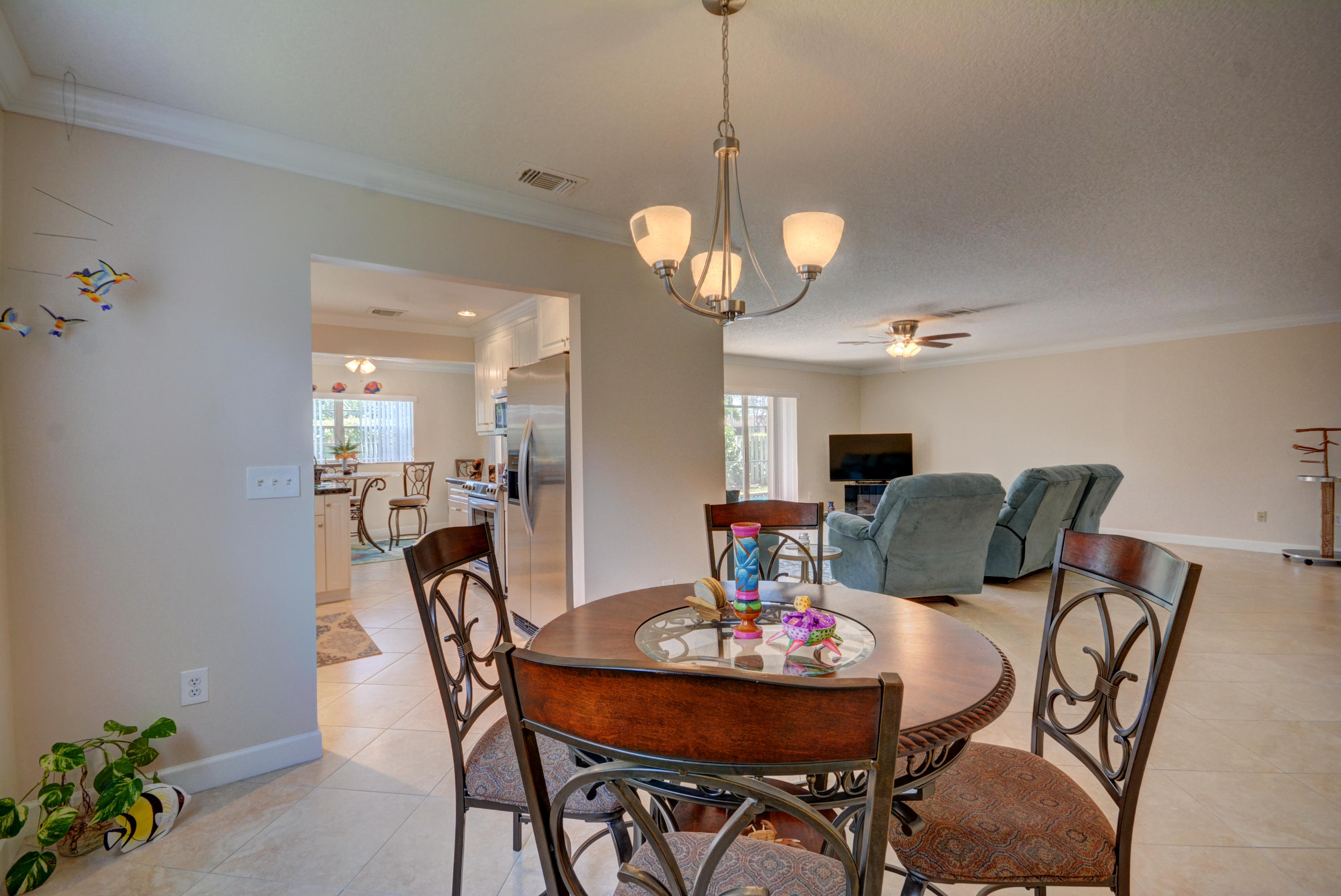 8948 Southwest 18th Road Boca Raton, FL 33433 - Photo 10 of 30 CG 8948 SW 18th Rd-11