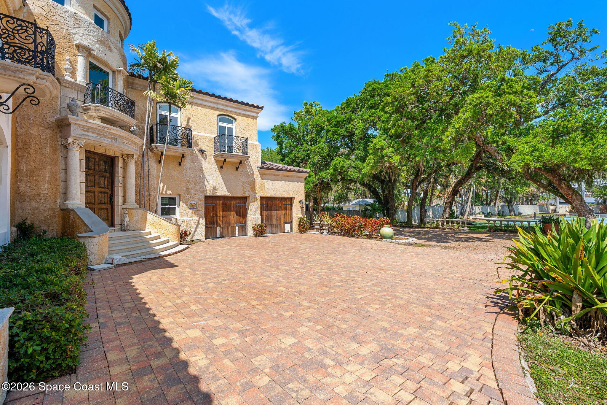 1000 North Riverside Drive Indialantic, FL 32903 - Photo 12 of 80 Villa Rotunda