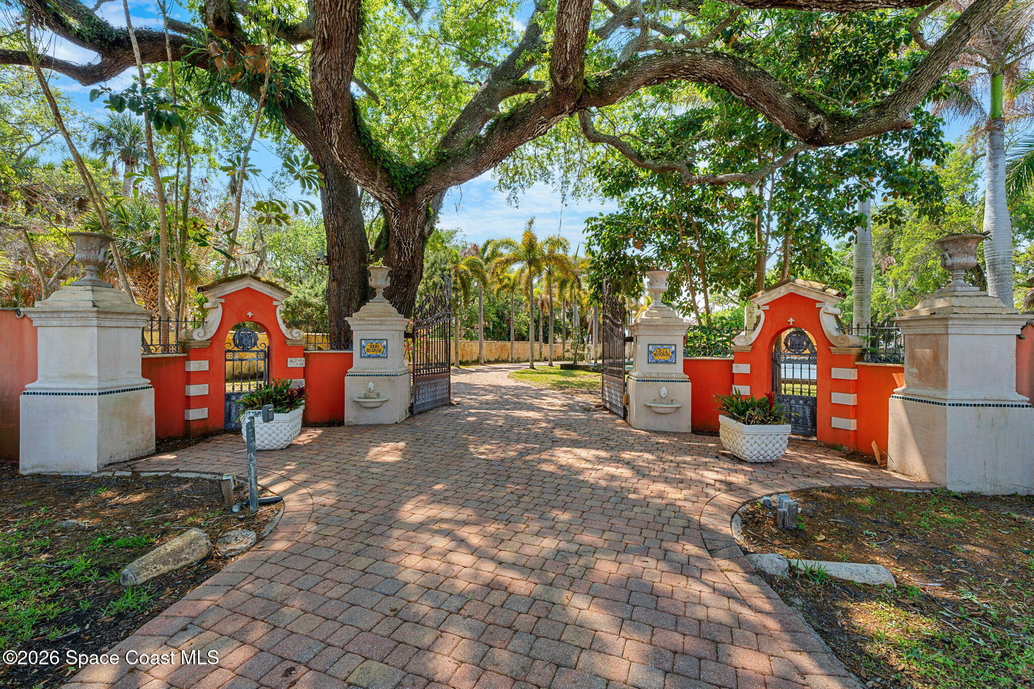 1000 North Riverside Drive Indialantic, FL 32903 - Photo 5 of 80 Villa Rotunda