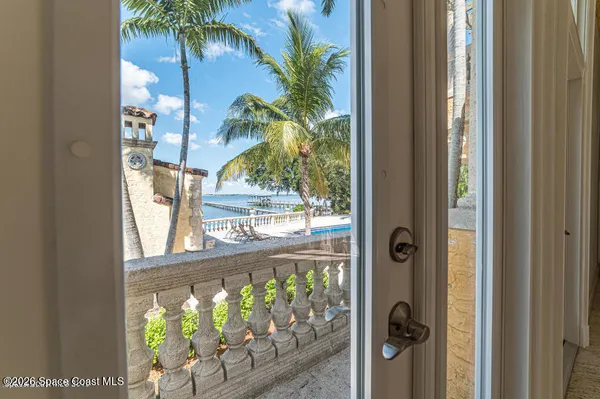 $2,995,000 | 1000 North Riverside Drive, Indialantic, FL 32903