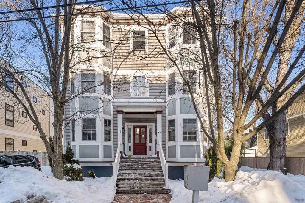 21 Harris Street, Unit 2 Somerville, MA 02143 - Photo 13 of 15