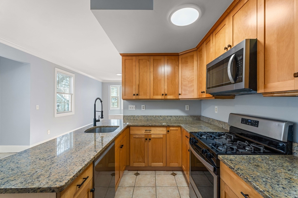 21 Harris Street, Unit 2 Somerville, MA 02143 - Photo 4 of 15