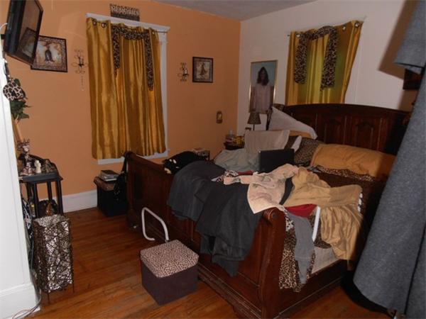 151-153 Leyfred Terrace Springfield, MA 01108 - Photo 6 of 11 Gallery Image 6