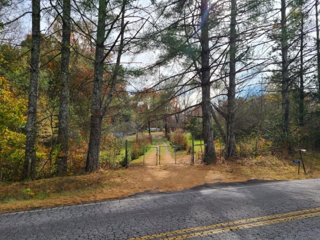 575 Flat Shoals Road Walhalla, SC 29691 - Photo 16 of 17 Gallery Image 16