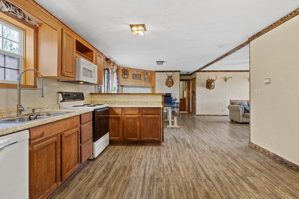 397 Trices Lake Road Columbia, VA 23038 - Photo 14 of 40 Gallery Image 14
