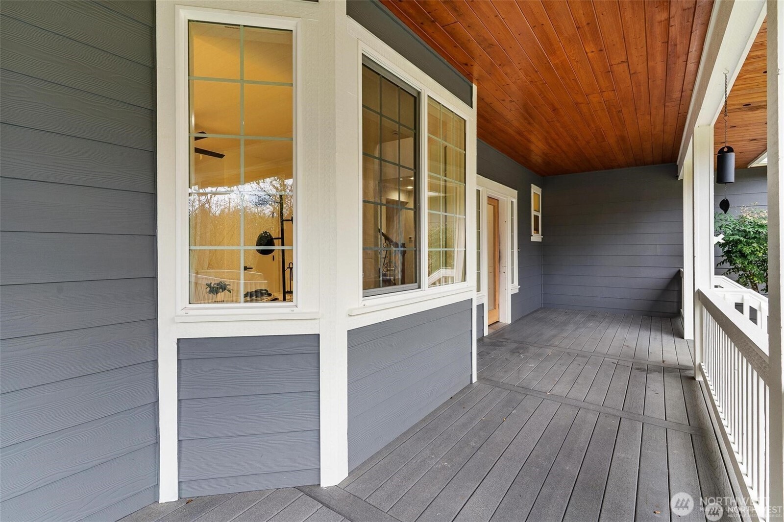 223 South Camano Ridge Road Camano Island, WA 98282 - Photo 5 of 40