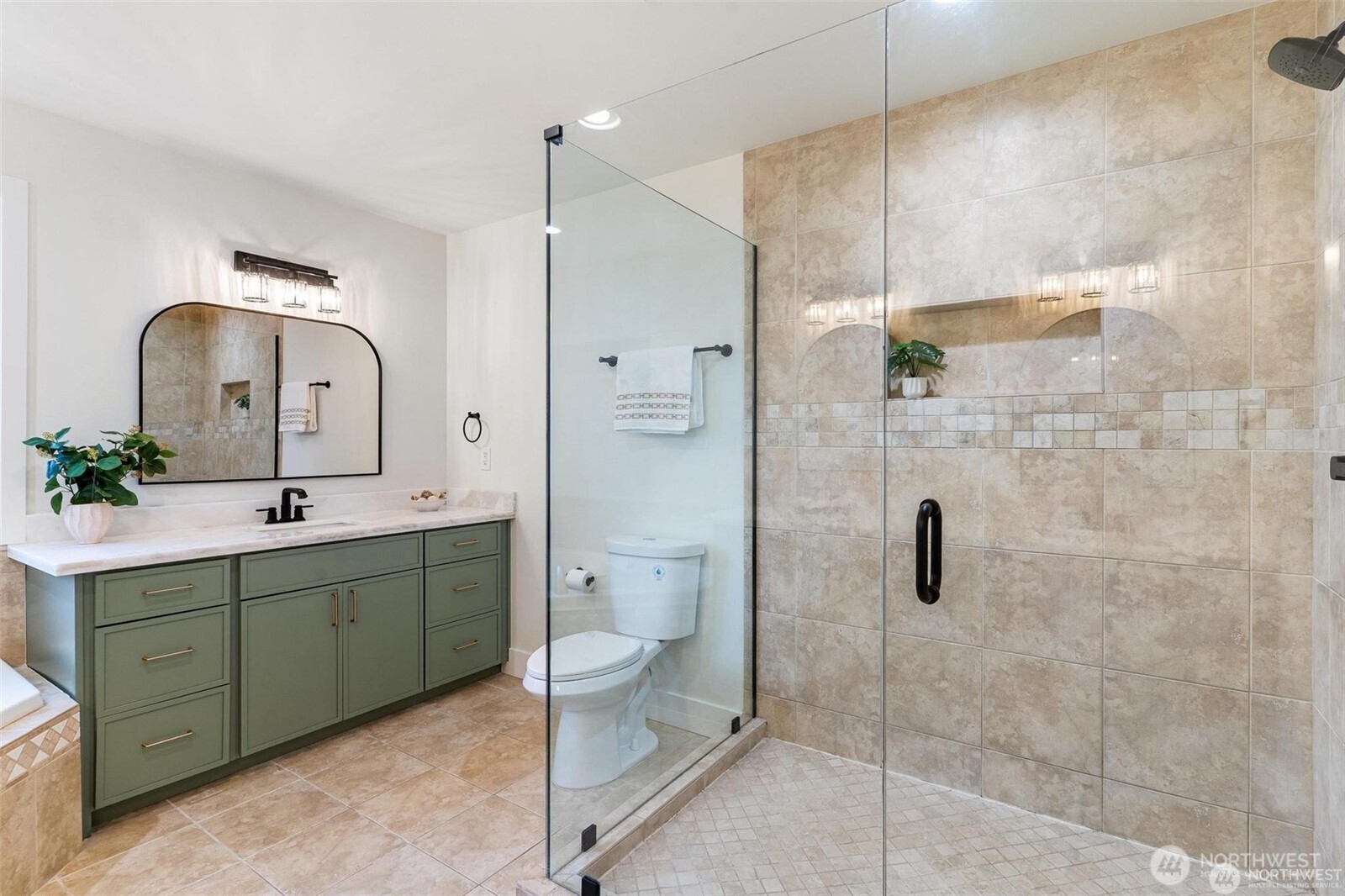 223 South Camano Ridge Road Camano Island, WA 98282 - Photo 8 of 40