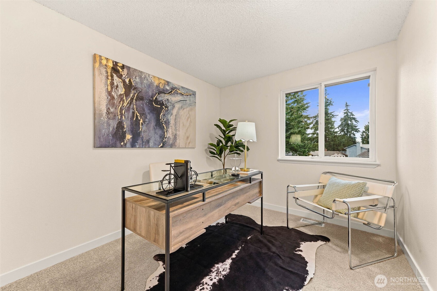 4002 Southwest 333rd Street Federal Way, WA 98023 - Photo 14 of 26 Gallery Image 14