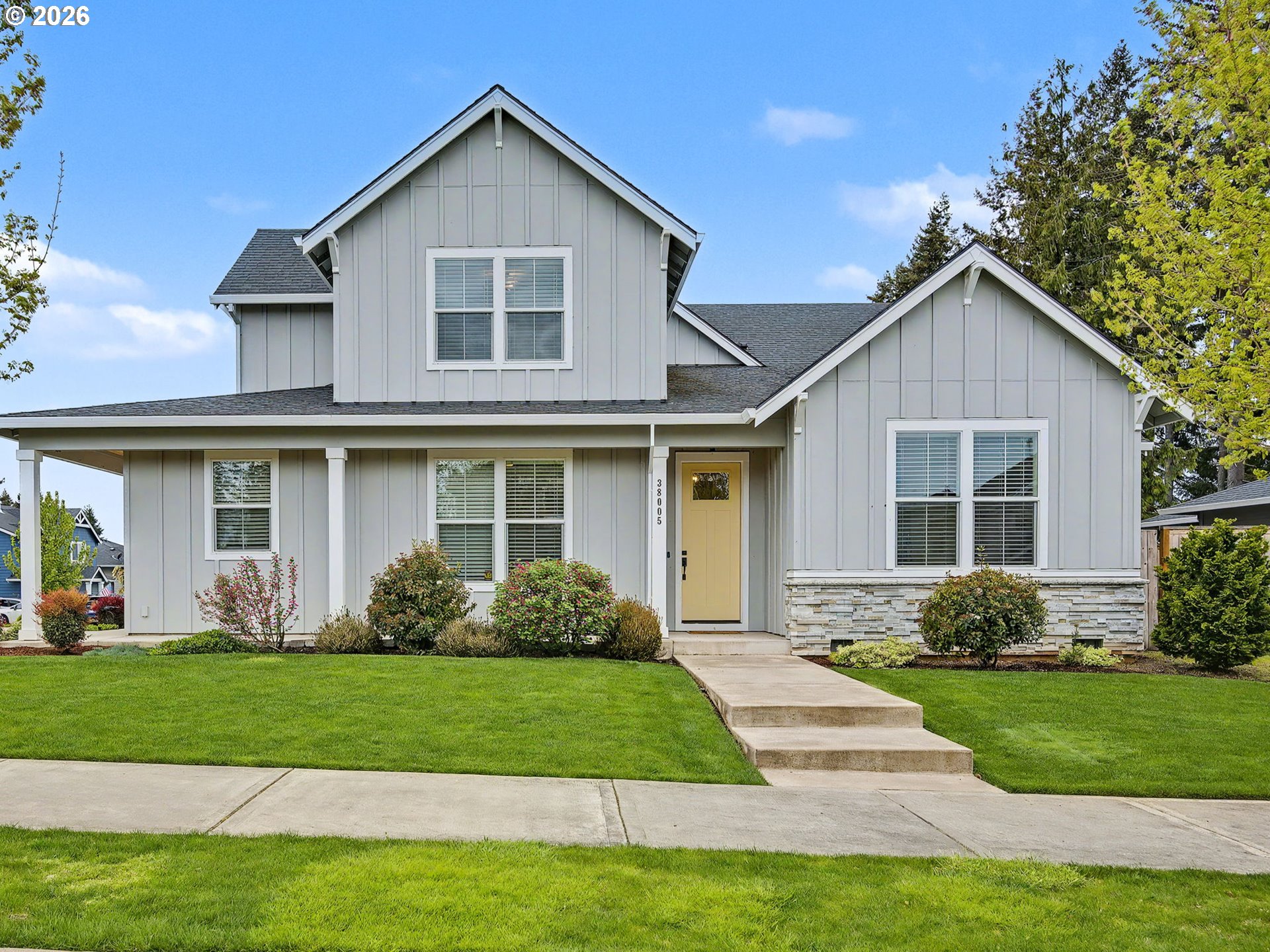 38005 Juniper Street Sandy, OR 97055 - Photo 2 of 47