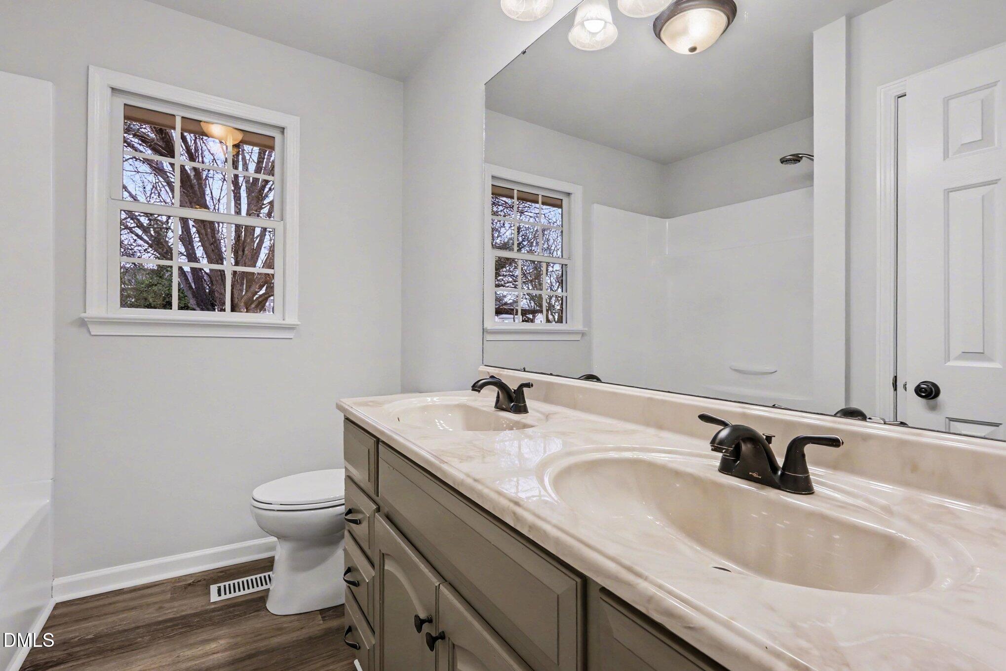 191 South Ida Street Coats, NC 27521 - Photo 14 of 17 photo_12