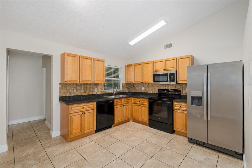 7549 Ivory Terrace New Port Richey, FL 34655 - Photo 7 of 30