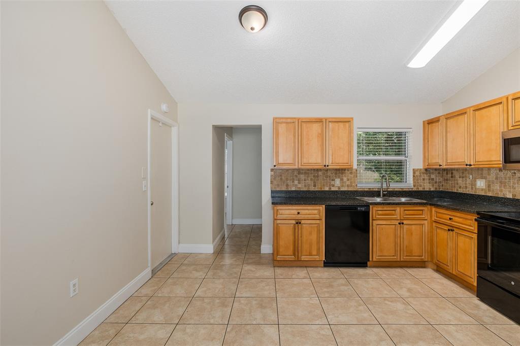 7549 Ivory Terrace New Port Richey, FL 34655 - Photo 8 of 30