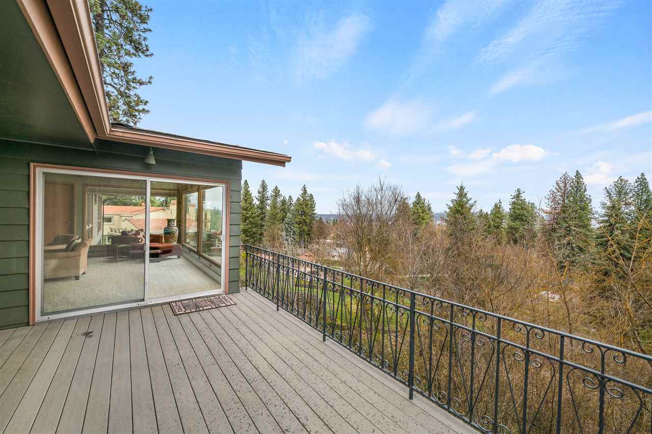 1527 South Crest Road Spokane, WA 99203 - Photo 18 of 20 Gallery Image 18