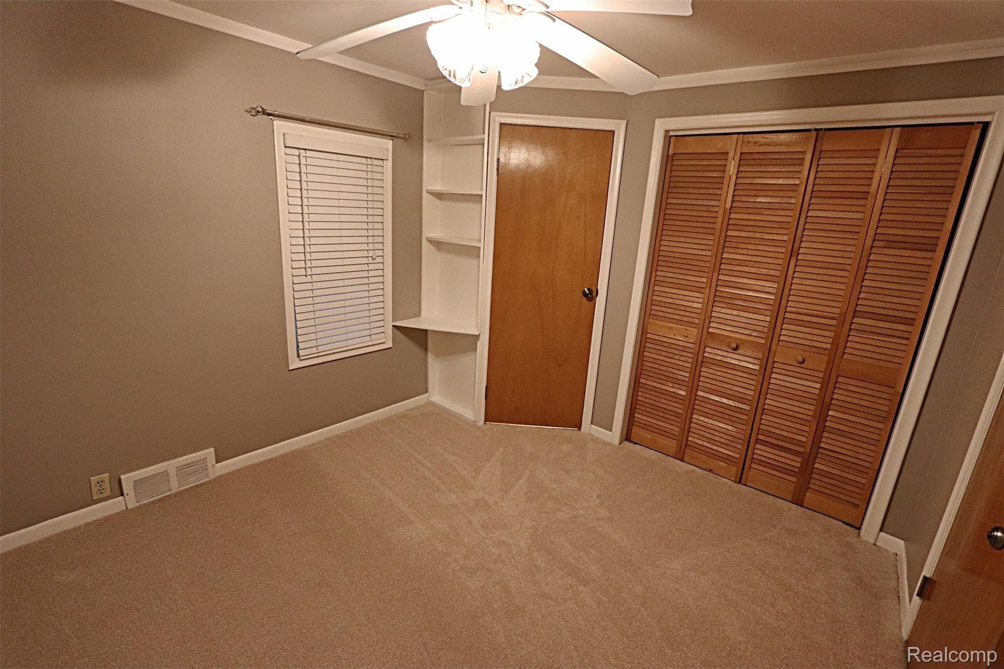 14190 Stark Road Livonia, MI 48154 - Photo 27 of 55 IMG_7408_InPixio.jpg