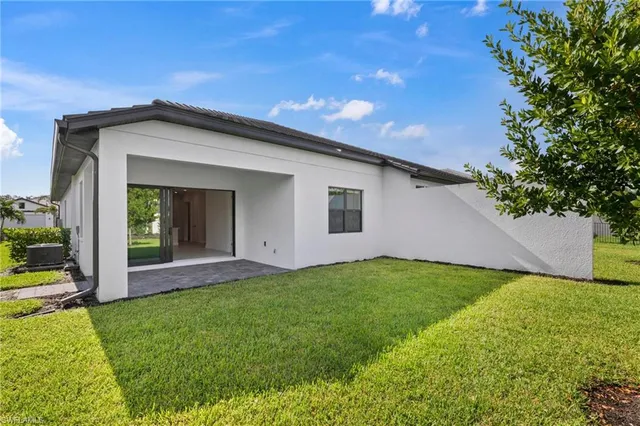 $2,995 | 14756 Kingfisher Loop, Naples, FL 34120