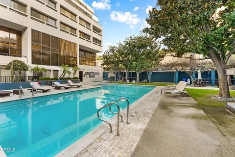 $849,000 | 880 West 1st Street, Unit 302, Los Angeles, CA 90012